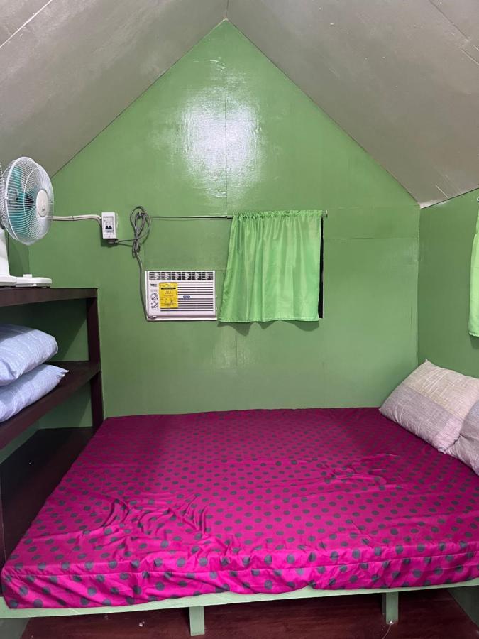 Roca'S Homestay Backpackers Chalet Batuan エクステリア 写真