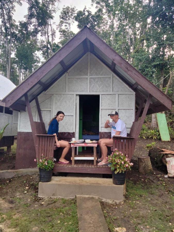 Roca'S Homestay Backpackers Chalet Batuan エクステリア 写真