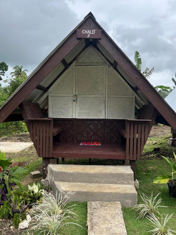 Roca'S Homestay Backpackers Chalet Batuan エクステリア 写真