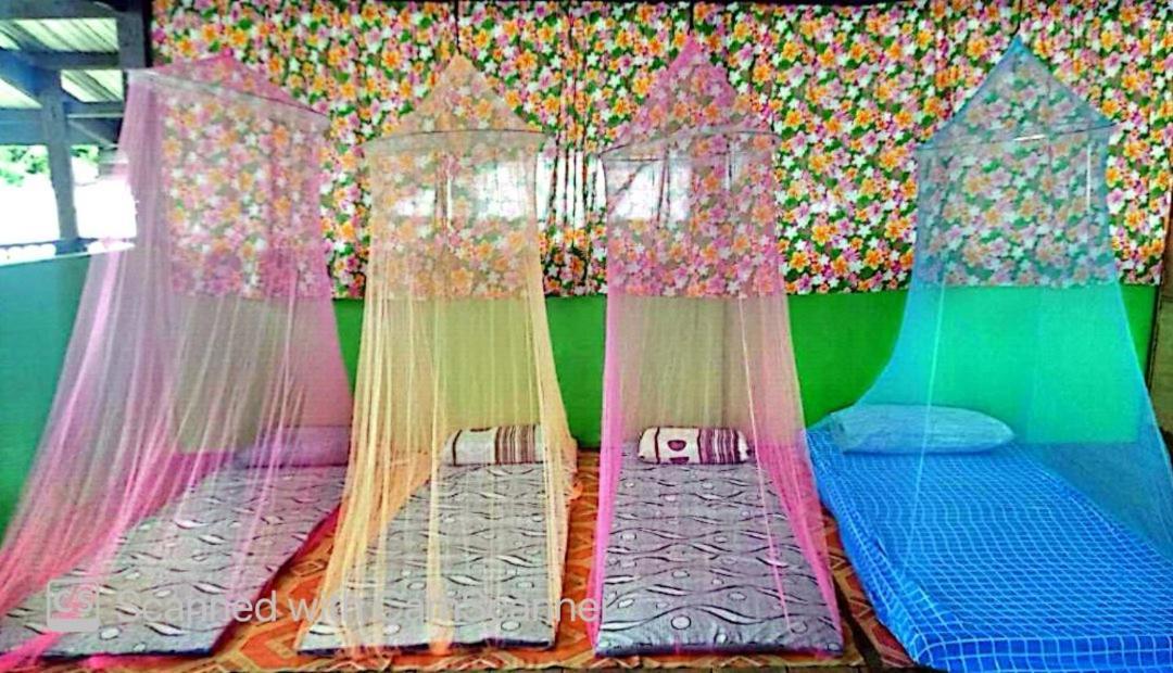 Roca'S Homestay Backpackers Chalet Batuan エクステリア 写真