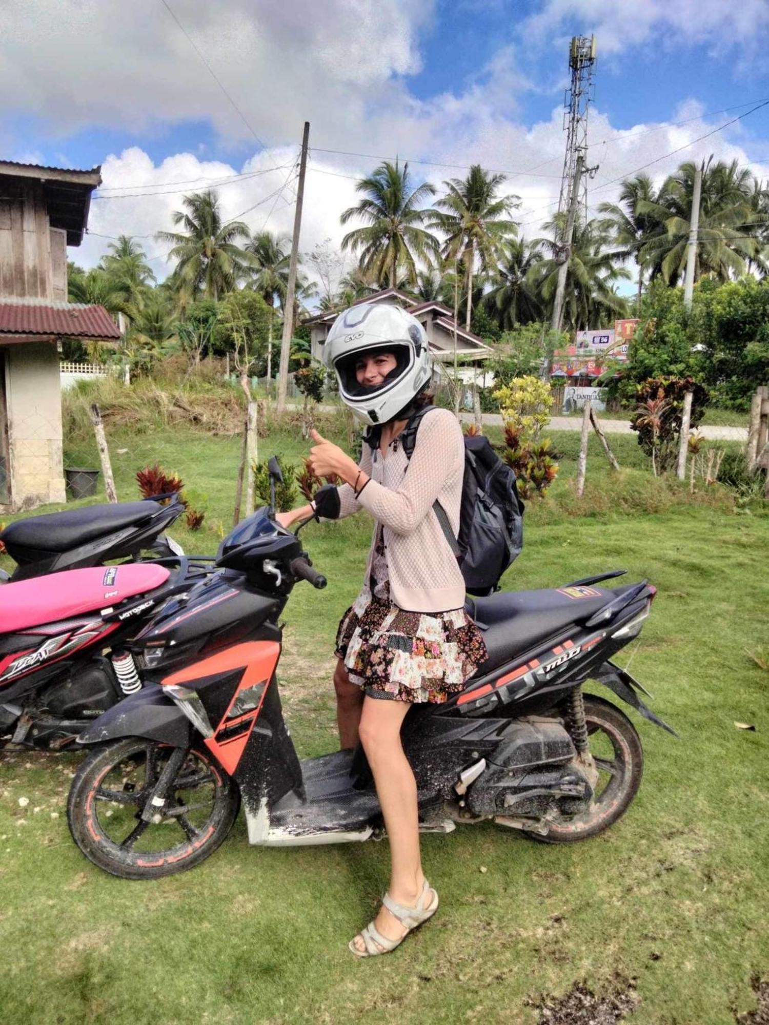 Roca'S Homestay Backpackers Chalet Batuan エクステリア 写真
